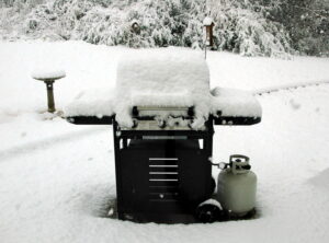 Gasgrill im Schnee